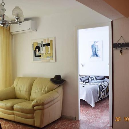 Apartamento En El Centro De Alicante Buitenkant foto