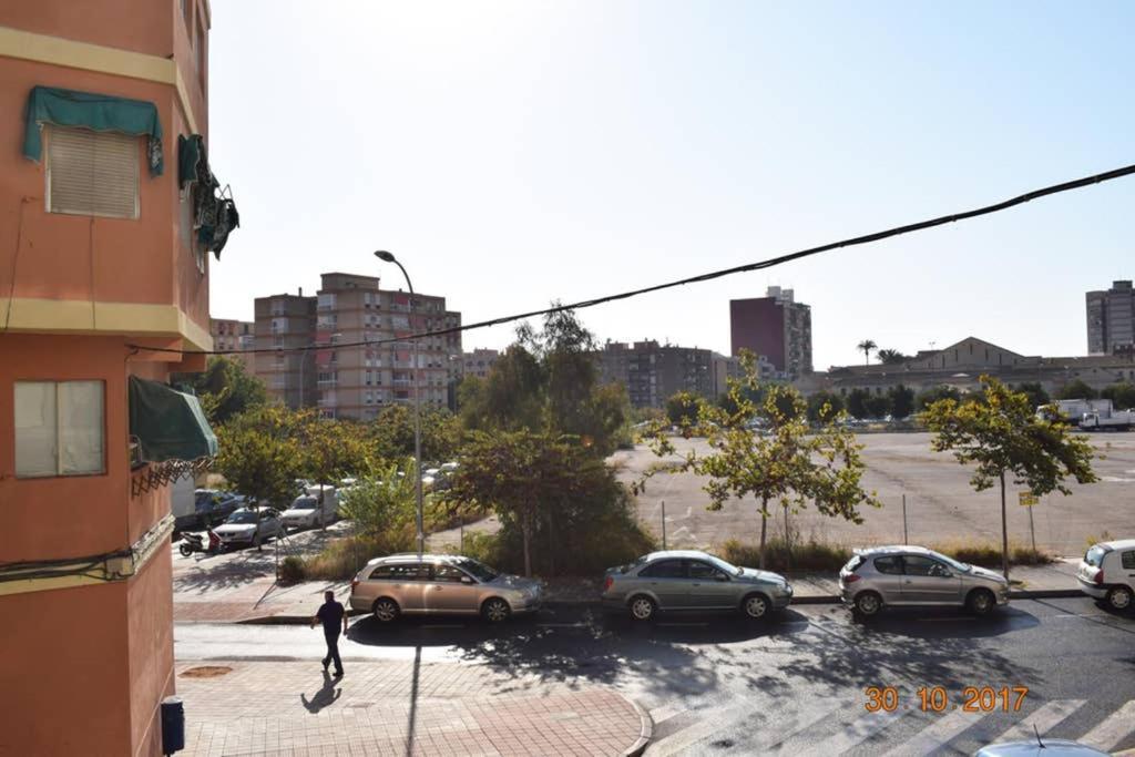 Apartamento En El Centro De Alicante Buitenkant foto