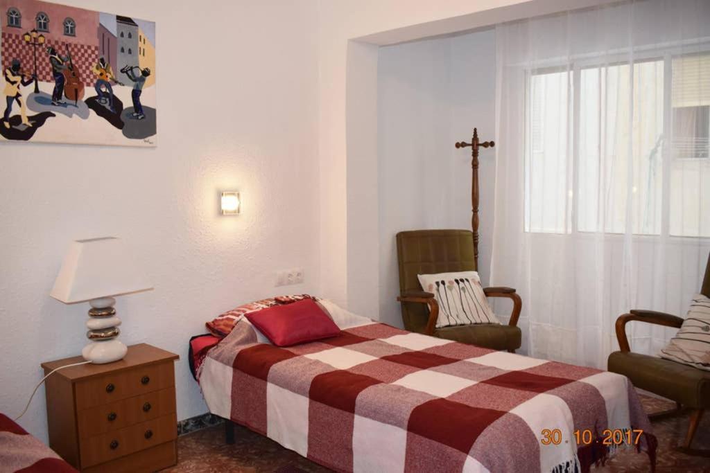 Apartamento En El Centro De Alicante Buitenkant foto