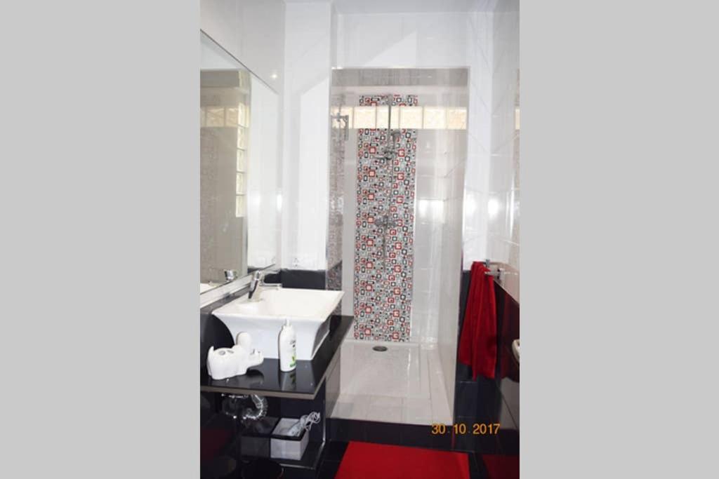 Apartamento En El Centro De Alicante Buitenkant foto