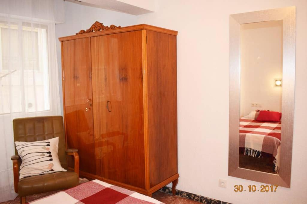 Apartamento En El Centro De Alicante Buitenkant foto
